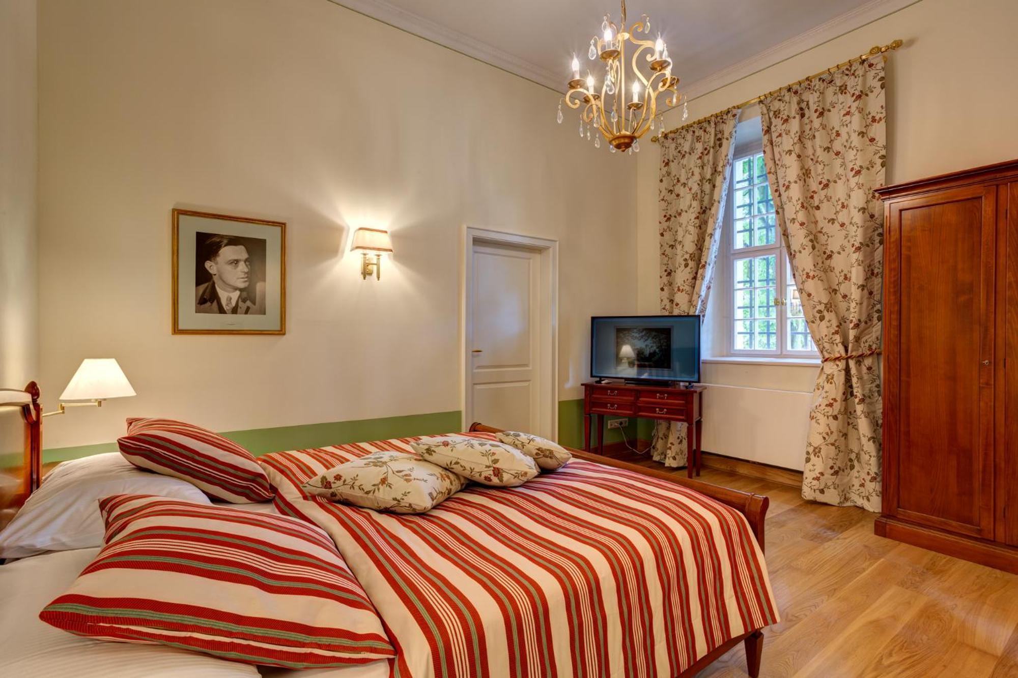 Urlaubsresidenz Marstall Und Kanzlei Im Schlossensemble Lübbenau Kamer foto