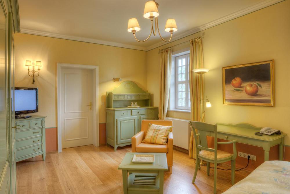 Urlaubsresidenz Marstall Und Kanzlei Im Schlossensemble Lübbenau Kamer foto